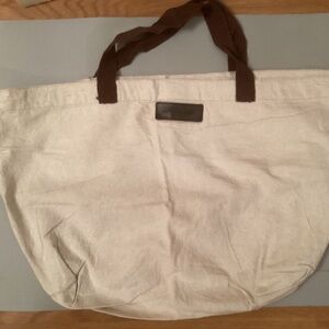 Antonio Melani tote (23”x 17”)